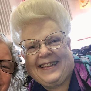 Meet your Posher, Joan